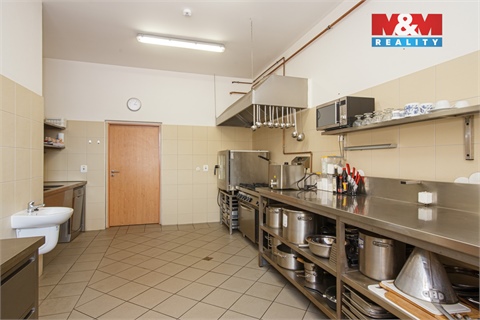Pronájem restaurace, 635 m² - 26