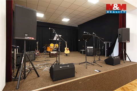 Pronájem restaurace, 635 m² - 10