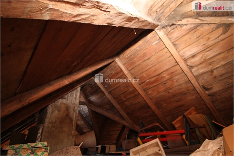 Prodej rodinného domu, 350 m² - 18