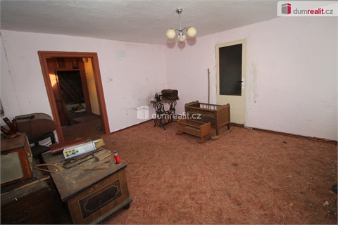 Prodej rodinného domu, 350 m² 8