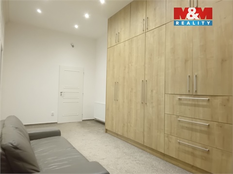 Pronájem bytu 3+1, 132 m² 6