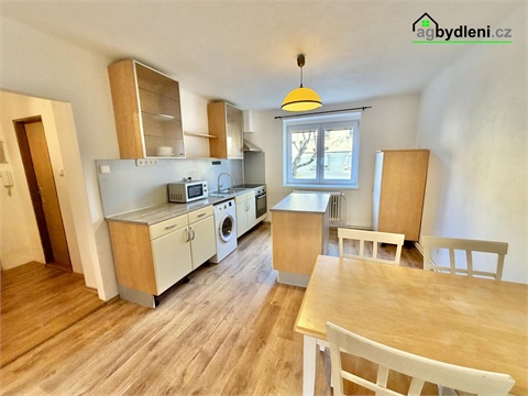 Pronájem bytu 2+1, 50 m² - 2