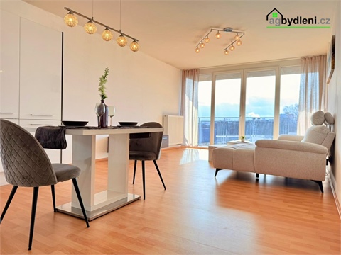 Pronájem bytu 2kk, 73 m²