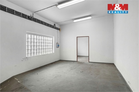 Prodej výrobního objektu, 333 m² 10