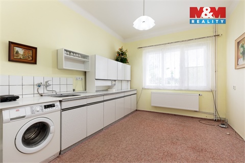 Prodej rodinného domu, 180 m² - 28