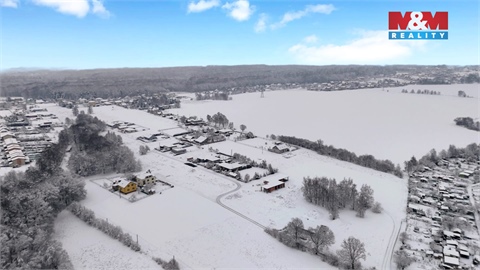 Prodej stavebního pozemku, 1 020 m² 2