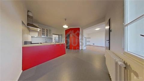 Prodej bytu 2+1, 81 m² 8