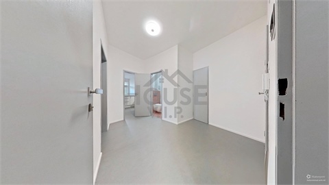 Prodej bytu 2+1, 81 m² 22