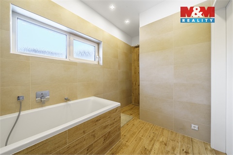 Prodej rodinného domu, 140 m² - 12