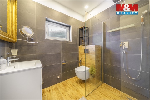 Prodej rodinného domu, 140 m² 6