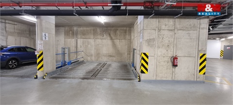 Prodej parkovacího místa, 12 m² - 0
