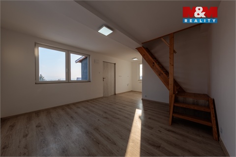 Prodej pozemku, 1 715 m² - 4