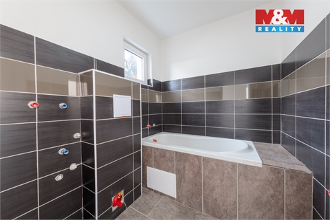 Prodej pozemku, 1 715 m² 10