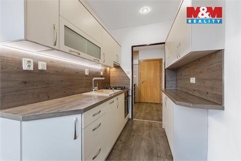 Prodej bytu 2+1, 61 m² 12