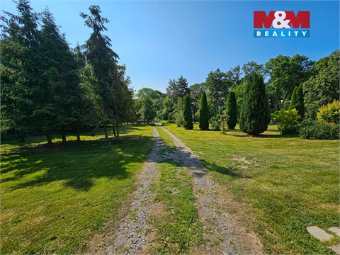 Prodej rodinného domu, 400 m² 10