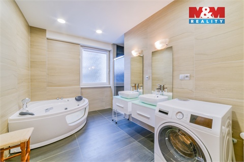 Prodej bytu 3kk, 85 m² 2