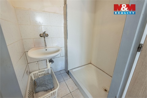 Prodej komerčního objektu, 121 m² 16