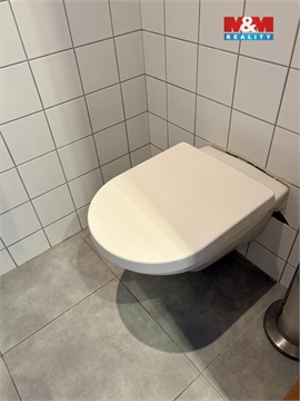 Pronájem kanceláře, 105 m² 10