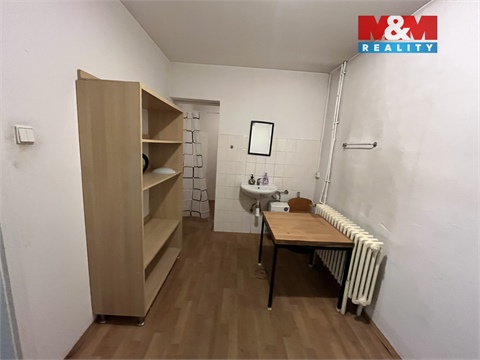 Pronájem skladu / haly, 95 m² - 2