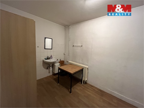 Pronájem skladu / haly, 95 m² 2