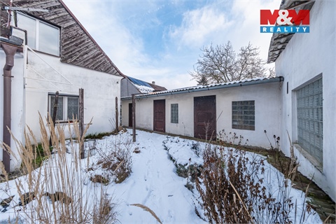 Prodej rodinného domu, 250 m² 10