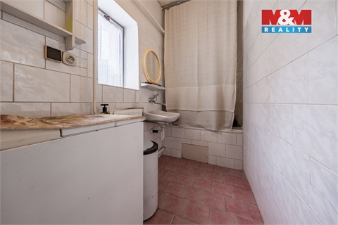 Prodej rodinného domu, 250 m² - 16