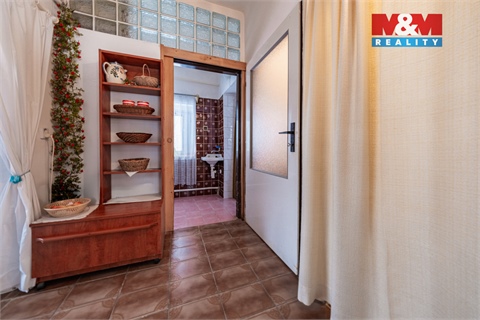 Prodej rodinného domu, 250 m² 16