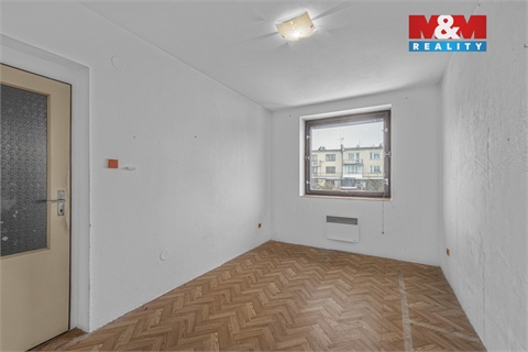 Prodej rodinného domu, 288 m² 12