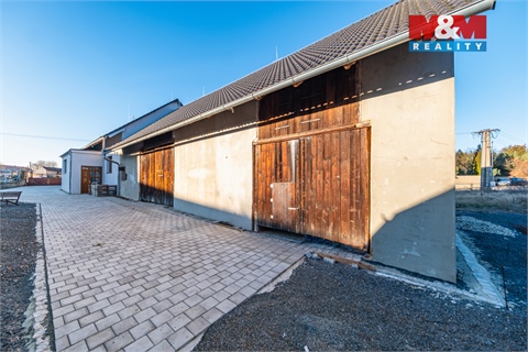 Prodej rodinného domu, 225 m² - 18