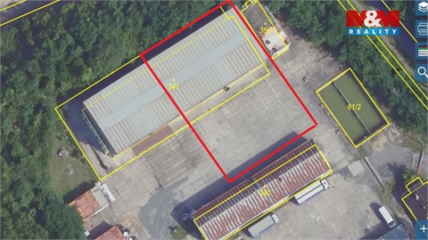 Pronájem skladu / haly, 383 m² - 2