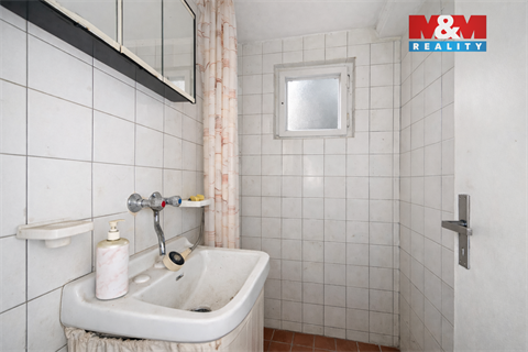 Prodej pozemku, 1 933 m² 4