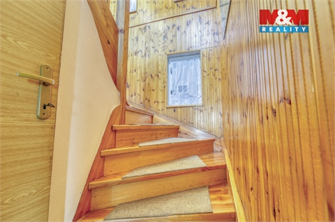 Prodej rodinného domu, 240 m² 12