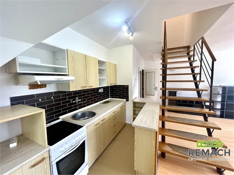 Pronájem bytu 3kk, 90 m² 6