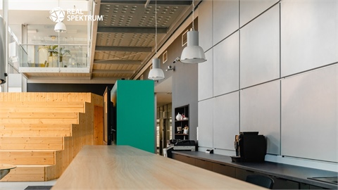 Pronájem kanceláře, 1 000 m² 8