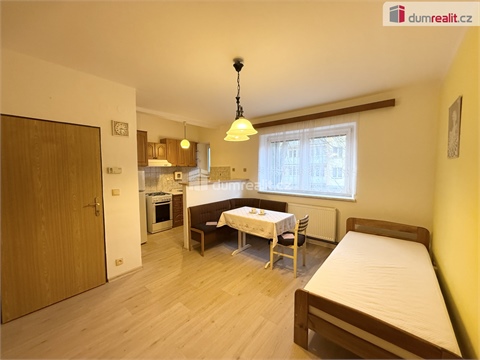 Pronájem bytu 2kk, 52 m² - 0