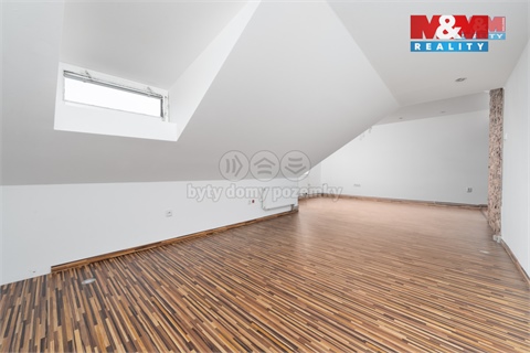 Pronájem bytu 1kk, 43 m² 4