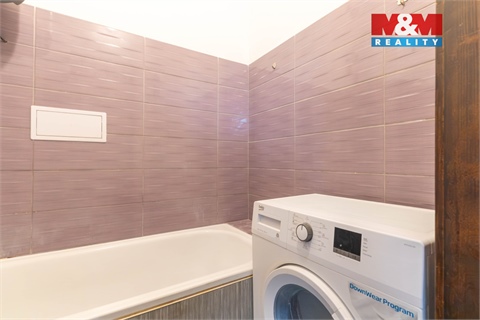 Prodej bytu 2kk, 53 m² 26