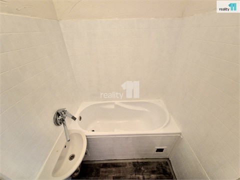 Pronájem bytu 2+1, 56 m² - 4