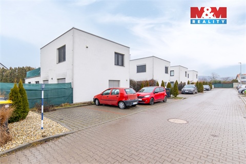 Prodej bytu 3kk, 76 m² - 12