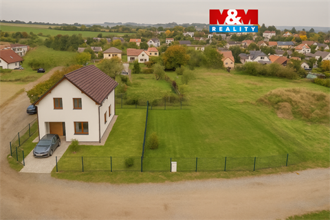 Prodej stavebního pozemku, 869 m² 0