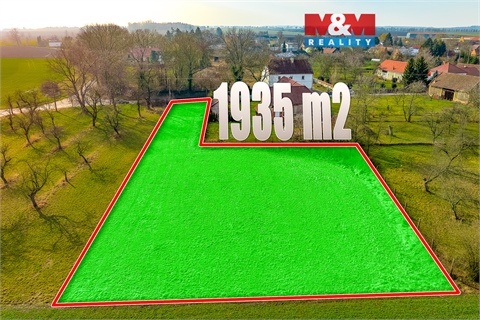 Prodej stavebního pozemku, 1 935 m² 0