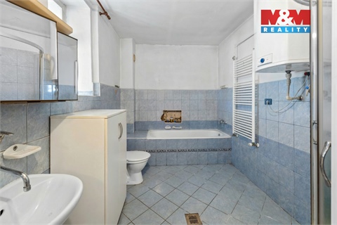 Prodej rodinného domu, 200 m² 2