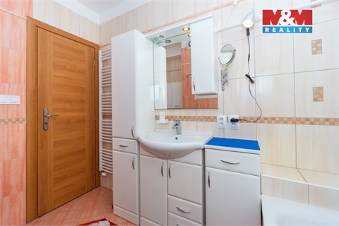 Pronájem bytu 3kk, 72 m² - 12