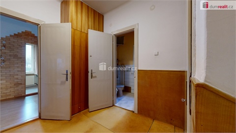 Prodej rodinného domu, 270 m² - 10