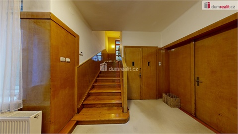 Prodej rodinného domu, 270 m² - 2