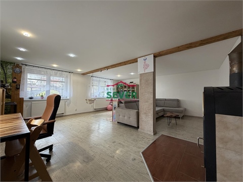 Prodej rodinného domu, 208 m² - 12