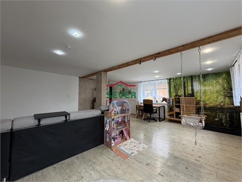 Prodej rodinného domu, 208 m² 10