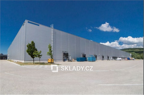 Pronájem skladu / haly, 390 m² 0