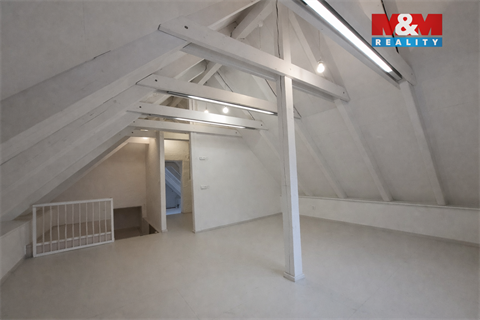 Pronájem rodinného domu, 143 m² 12