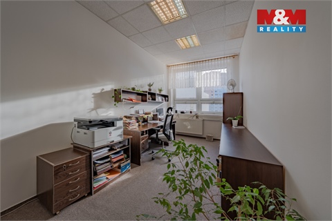 Prodej výrobního objektu, 1 240 m² 20